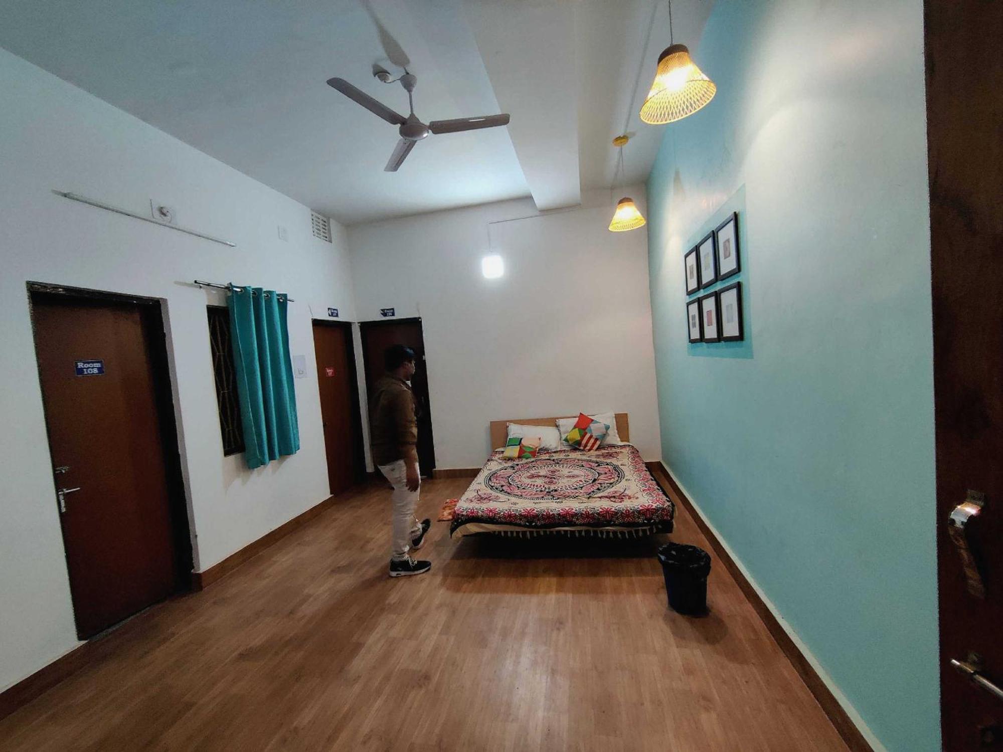 Hotel O Housefull Residency Khandagiri ภายนอก รูปภาพ